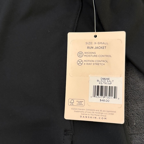 NWT Danskin black XS running jacket - Picture 4 of 5